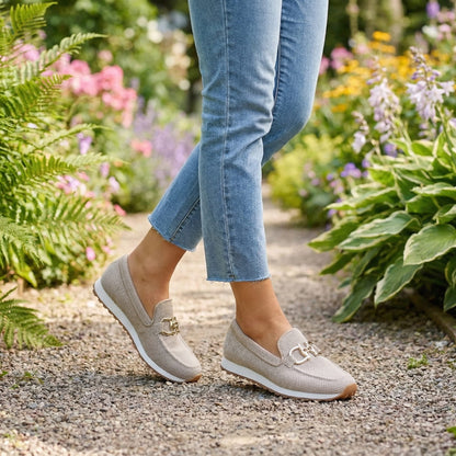 Camille - Mocassin Femme Confortable avec Boucle Dorée et Semelle Plateforme