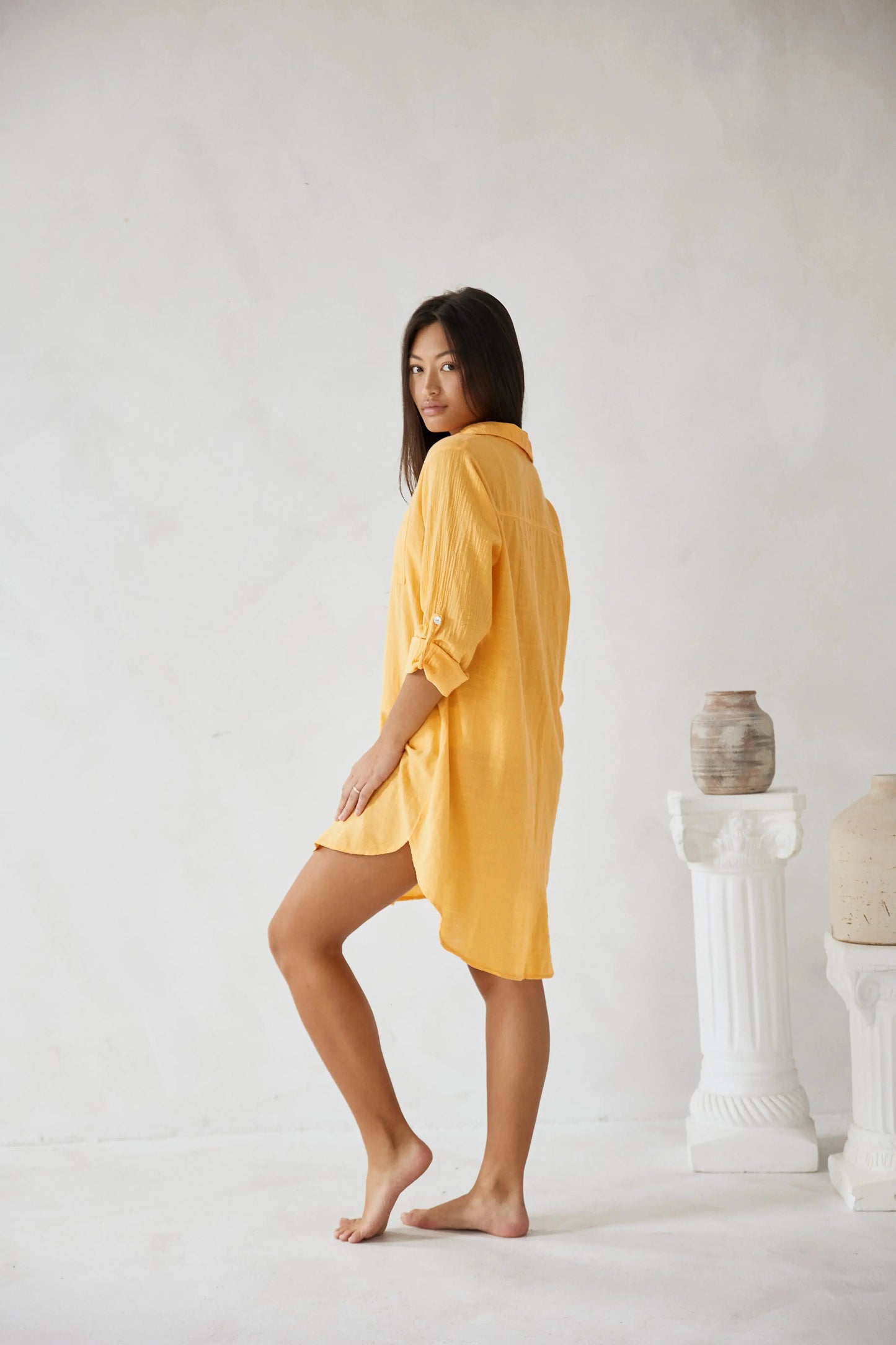 Capucine - Chemise en Lin Femme Oversize avec Poches Poitrine et Col Classique
