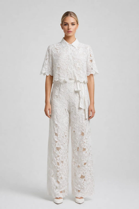 Combinaison Femme - Large Broderie Fleurie avec Ceinture | Élégant
