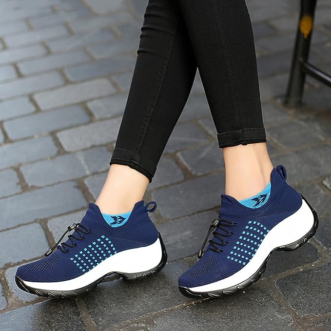 Inès - Baskets Orthopédiques Femme Tendance avec Semelle Compensée et Maintien Renforcé
