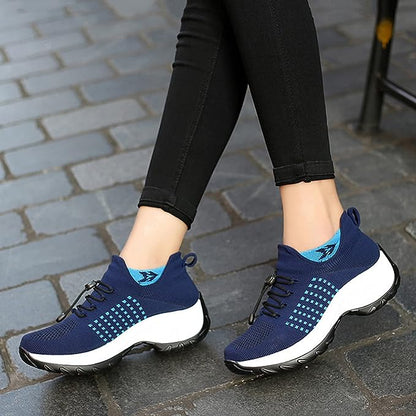 Inès - Baskets Orthopédiques Femme Tendance avec Semelle Compensée et Maintien Renforcé
