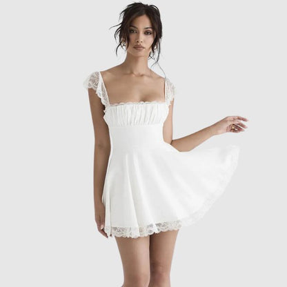 Jade - Robe Mariage Invitée Mini Femme Romantique en Dentelle avec Jupe Évasée et Col Carré