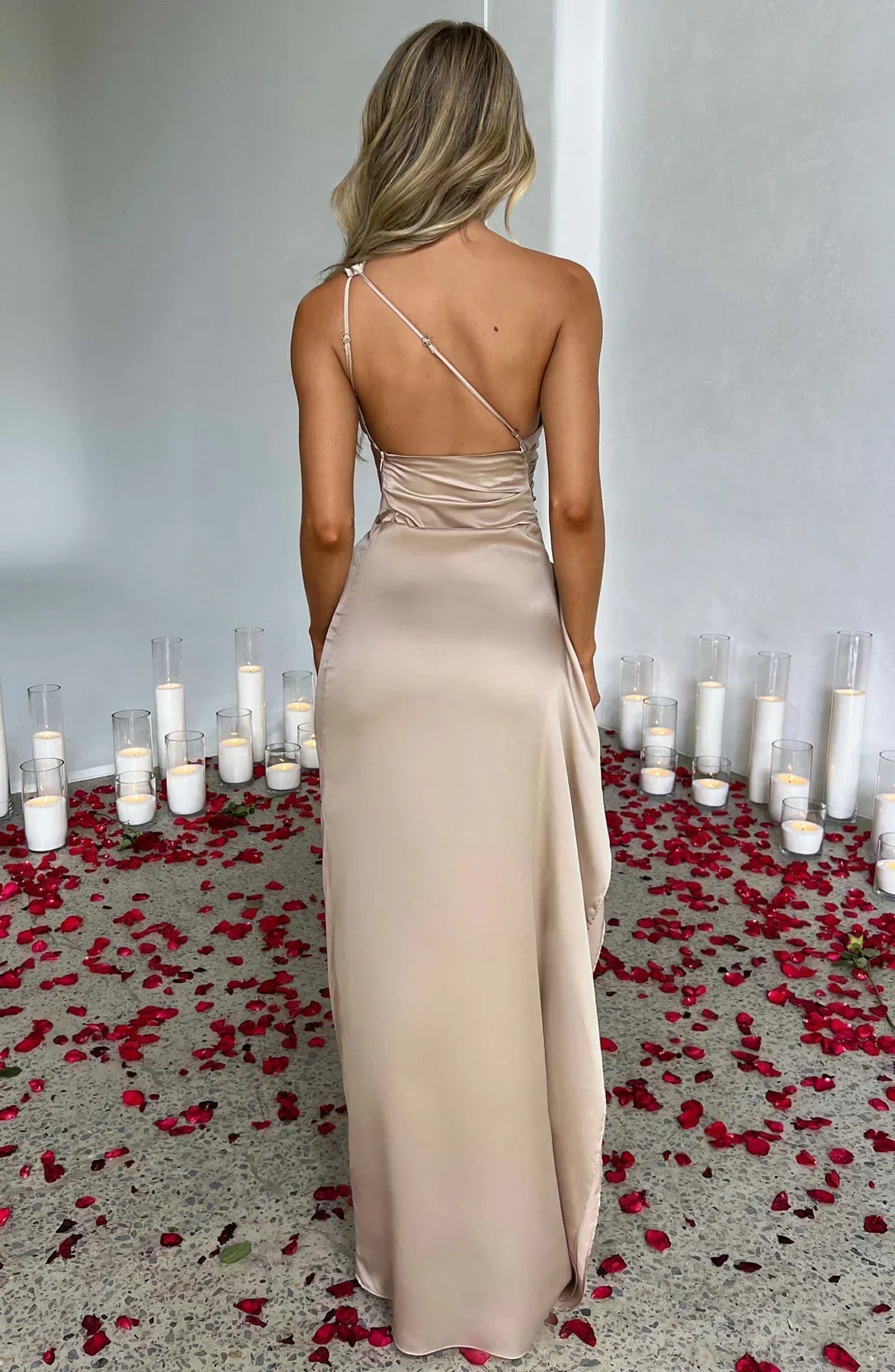 Juliette - Robe Invitée Mariage Femme Maxi Épaule Dénudée avec Fente Haute et Drapé Élégante
