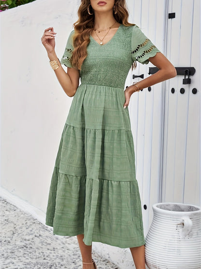 Louise - Robe Invitée Mariage Femme Bohème Smockée à Col V et Jupe Étagée