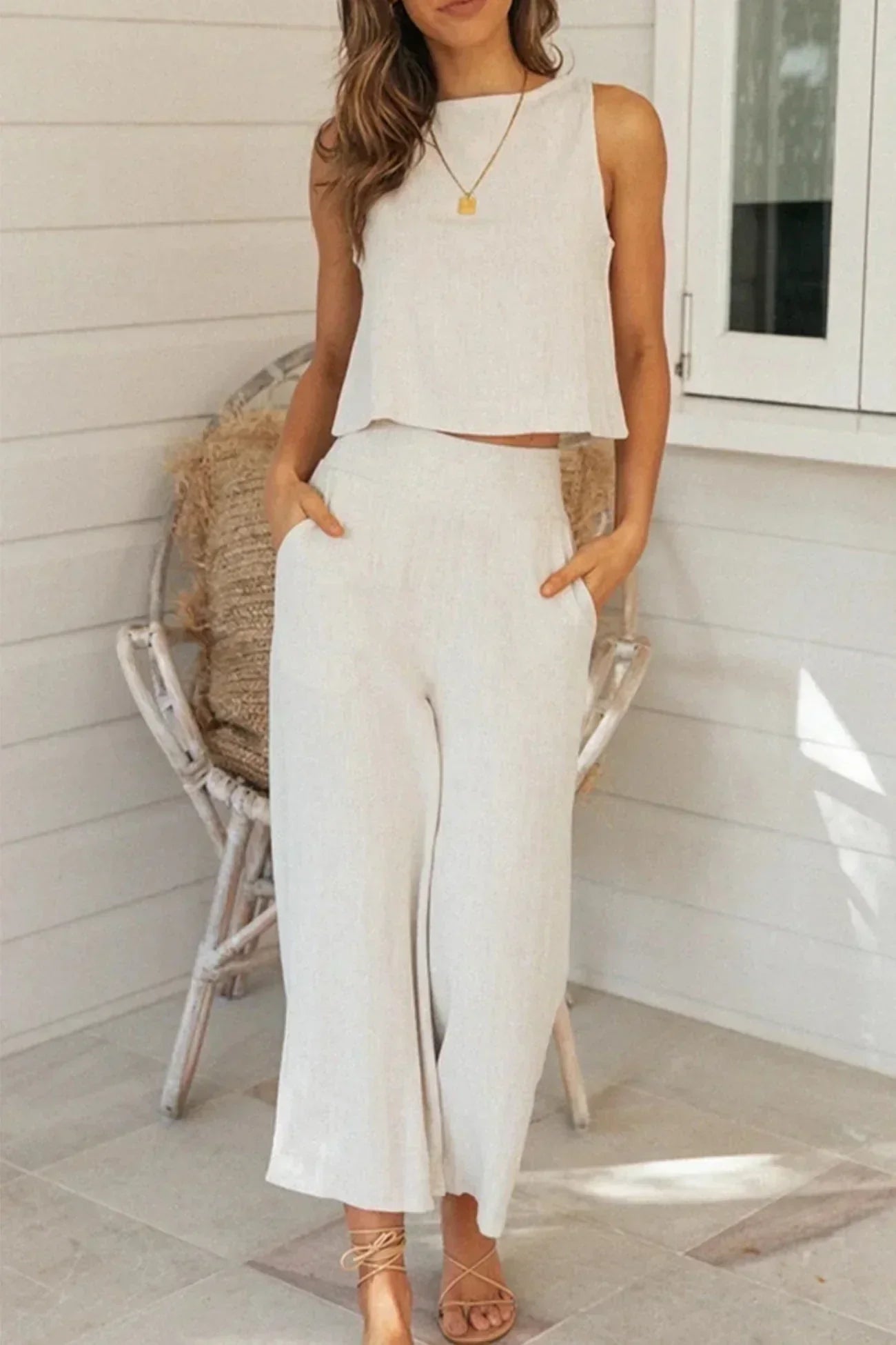 Lucie - Ensemble en Lin Femme Chic avec Top Crop sans Manches et Pantalon Culotte