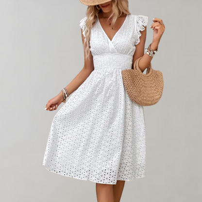 Lucie - Robe d'Été Bohème Femme à Col V avec Broderies Ajourées et Manches Volantées