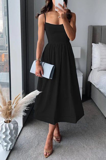 Mathilde - Robe Invitée Mariage Femme Midi à Bretelles Fines Jupe Évasée et Taille Froncée Chic