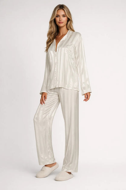 Pyjama Femme - Chemise Boutonnée et Pantalon Rayé | Confort