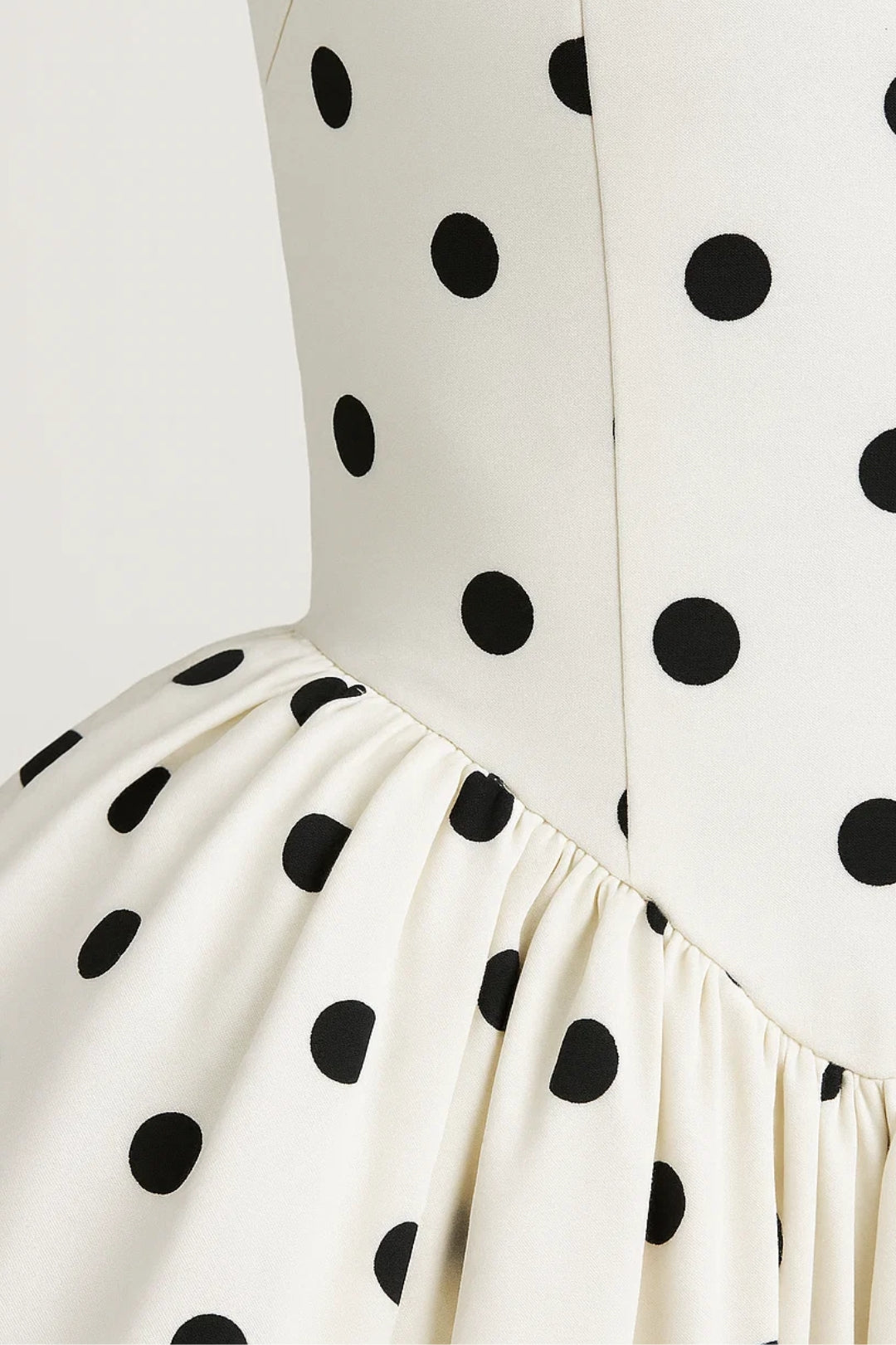 Robe Mini Femme - Halter Évasée Bouffante à Pois | Chic
