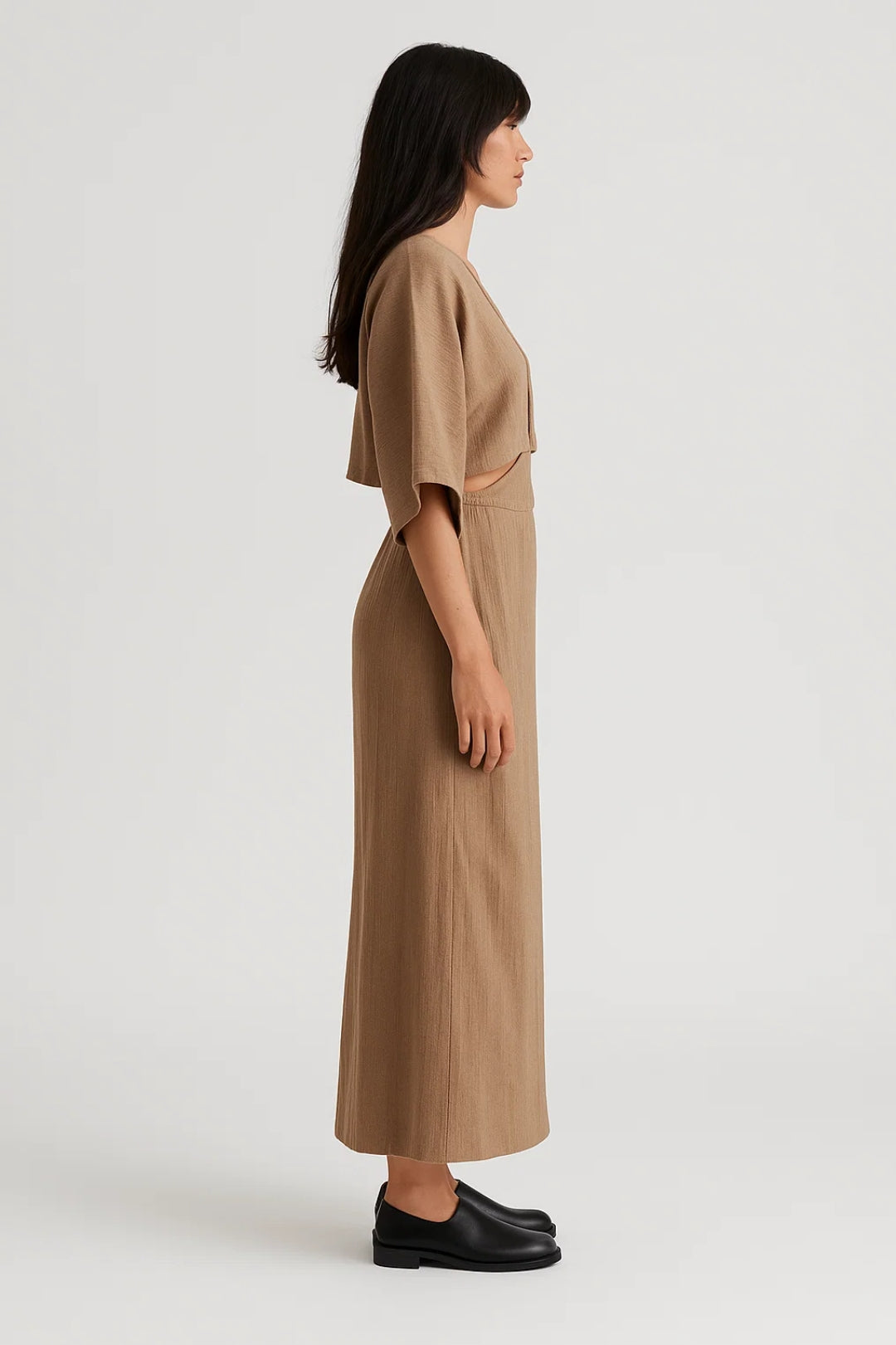 Robe Maxi Femme - Cut-out Taille avec Col V Profond | Moderne