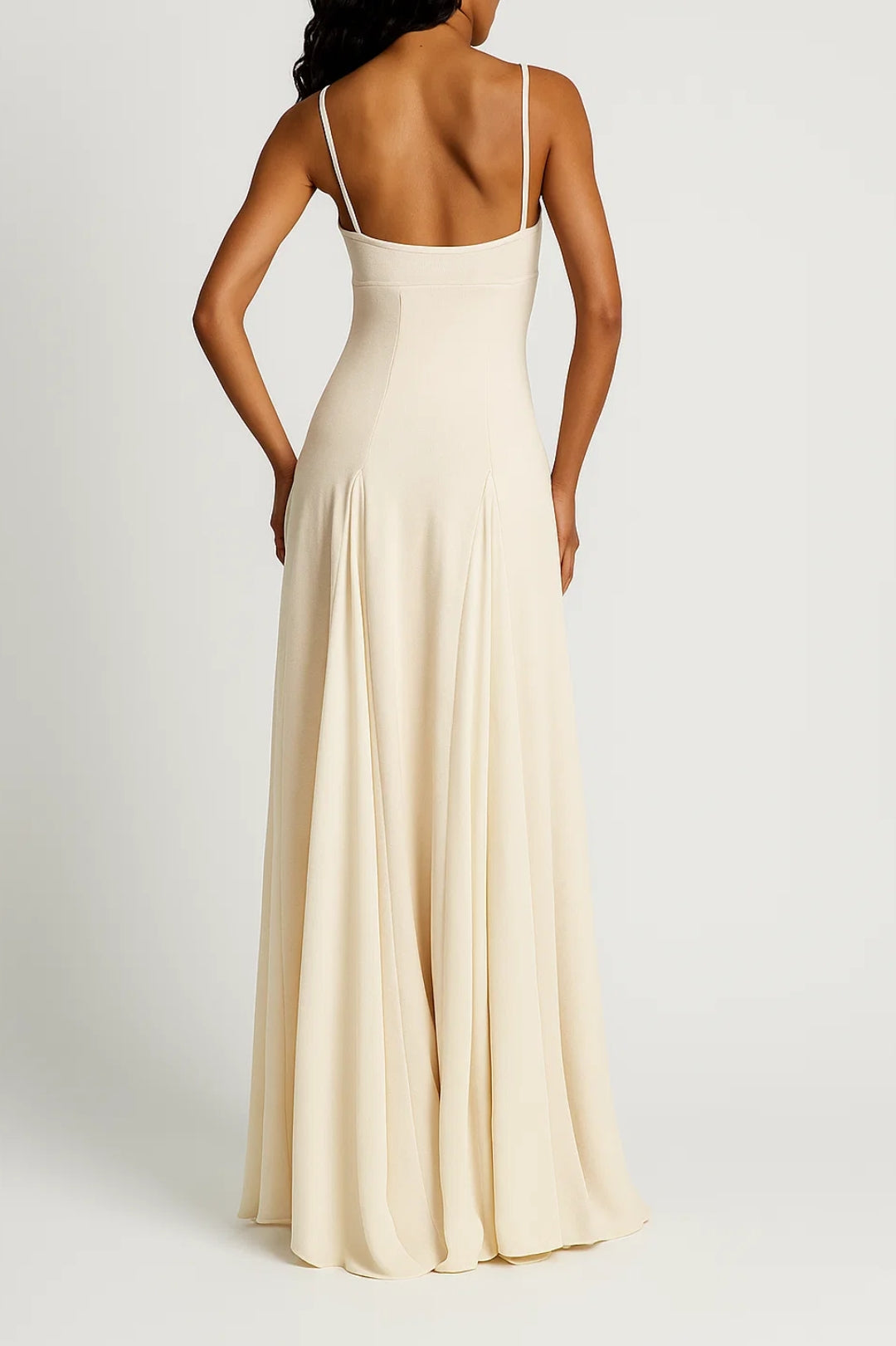 Robe Maxi Femme - Bretelles Fines Col Coeur Évasée | Élégante