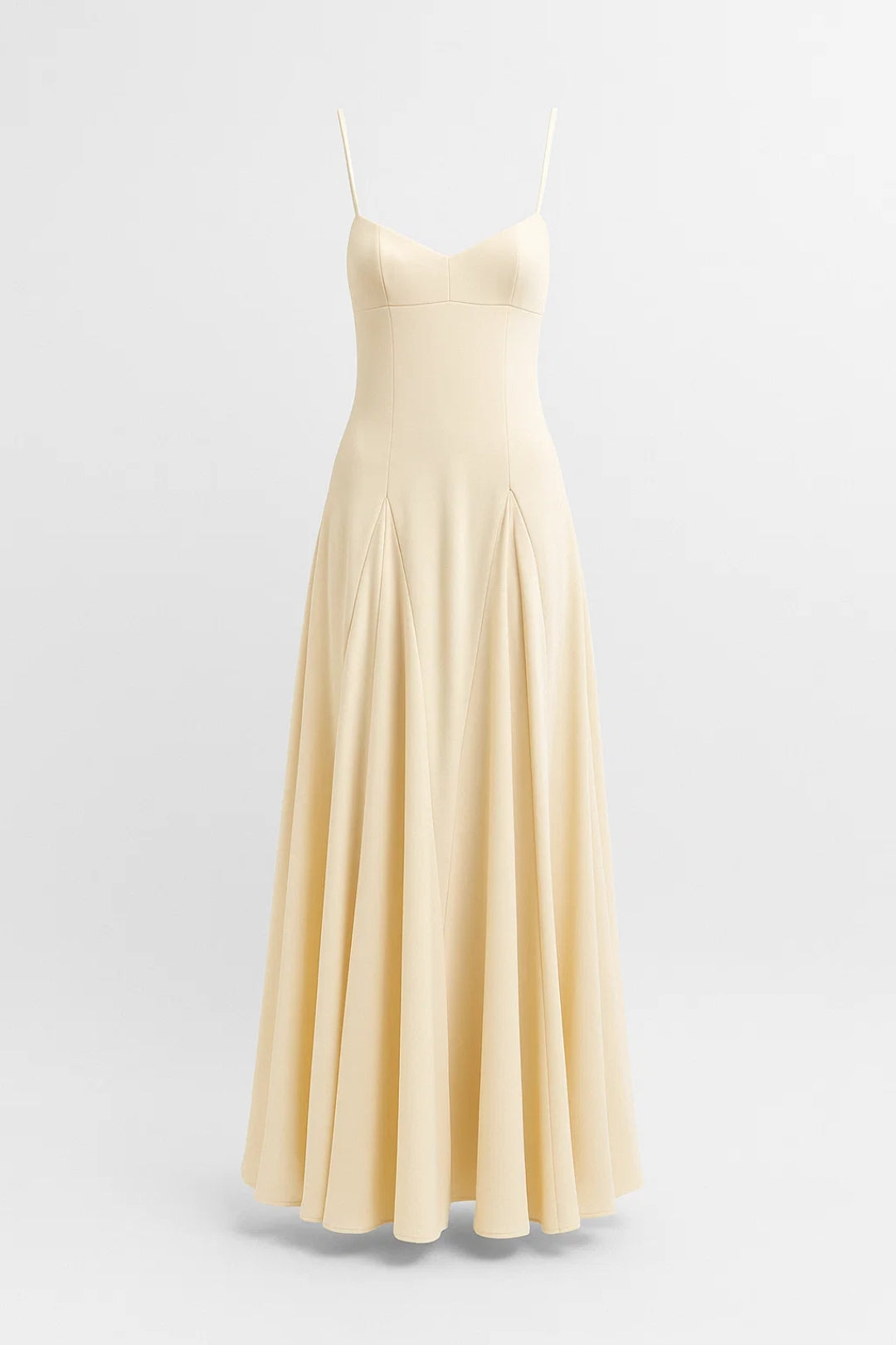Robe Maxi Femme - Bretelles Fines Col Coeur Évasée | Élégante