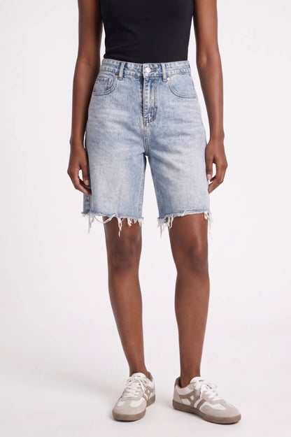 Short Jean Femme - Délavé Franges Asymétriques | Moderne — Bleu délavé